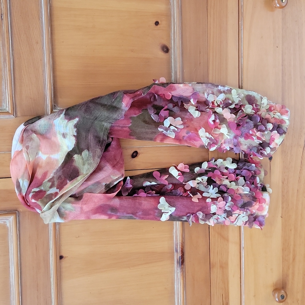 Beautiful, unique scarf